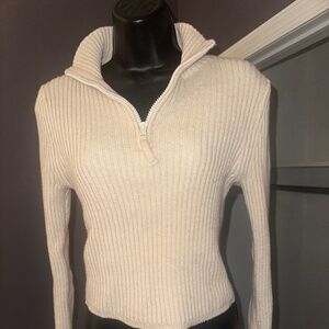 Aerie Quarter Zip Sweater, size M